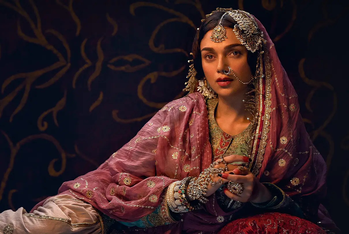 Aditi Rao Hydari Revealed Why Sanjay Leela Bhansali Told Her 'khana mat khana'