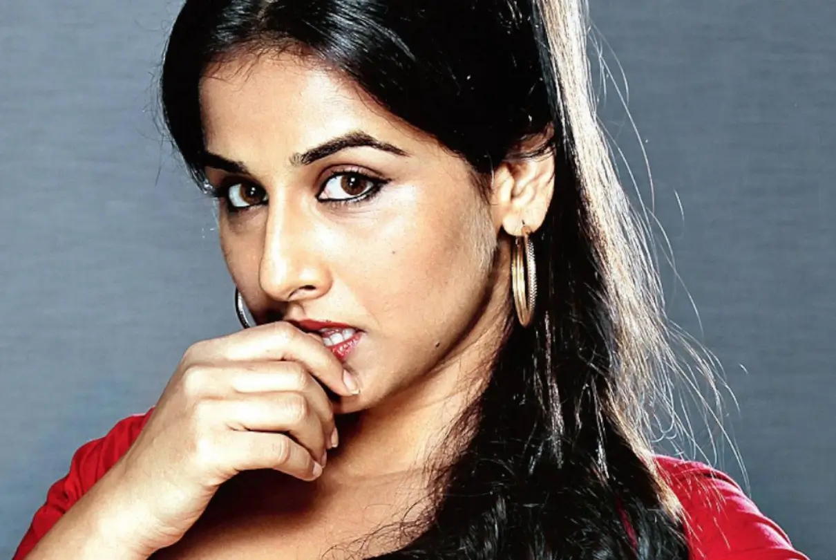 Do Aur Do Pyaar Actress Vidya Balan Reveals She Got Addicted to Smoking After the Movie 'The Dirty Picture': Says "I Would Smoke 2-3 Cigarettes a Day"