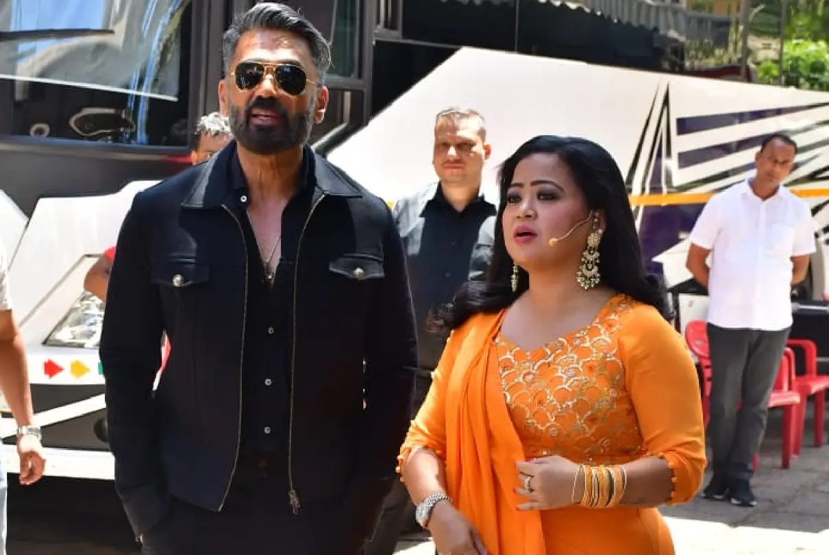 Bharti Singh Returns At Work A Day Aftet Hospitalization; Says 'I will finally see my Gola'