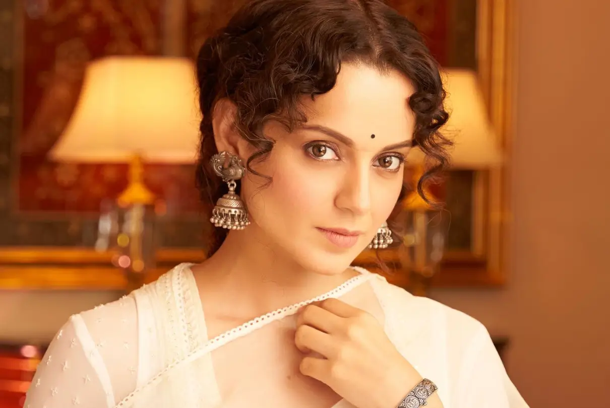 Kangana Ranaut Discloses Assets Valued at Rs. 91 Crore in Her Election Affidavit: 7 Properties, a Bank Balance of Rs. 1.35 Crore, 3 Luxury Cars, and 6.7 Kg of Gold Comprise Kangana Ranaut's Assets