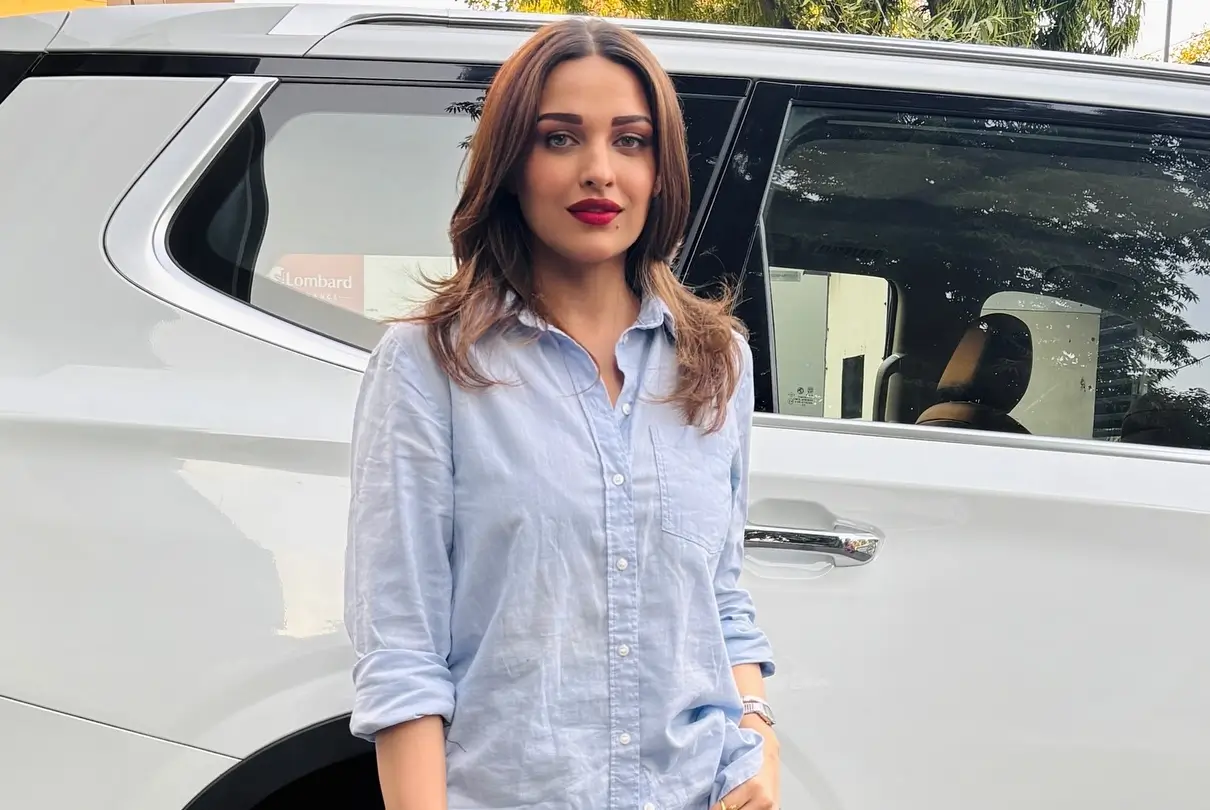 Himanshi Khurana Speaks Up After Break-up With Asim Riaz: Says "Nobody Ever Knows..."; Read More to Find Out!