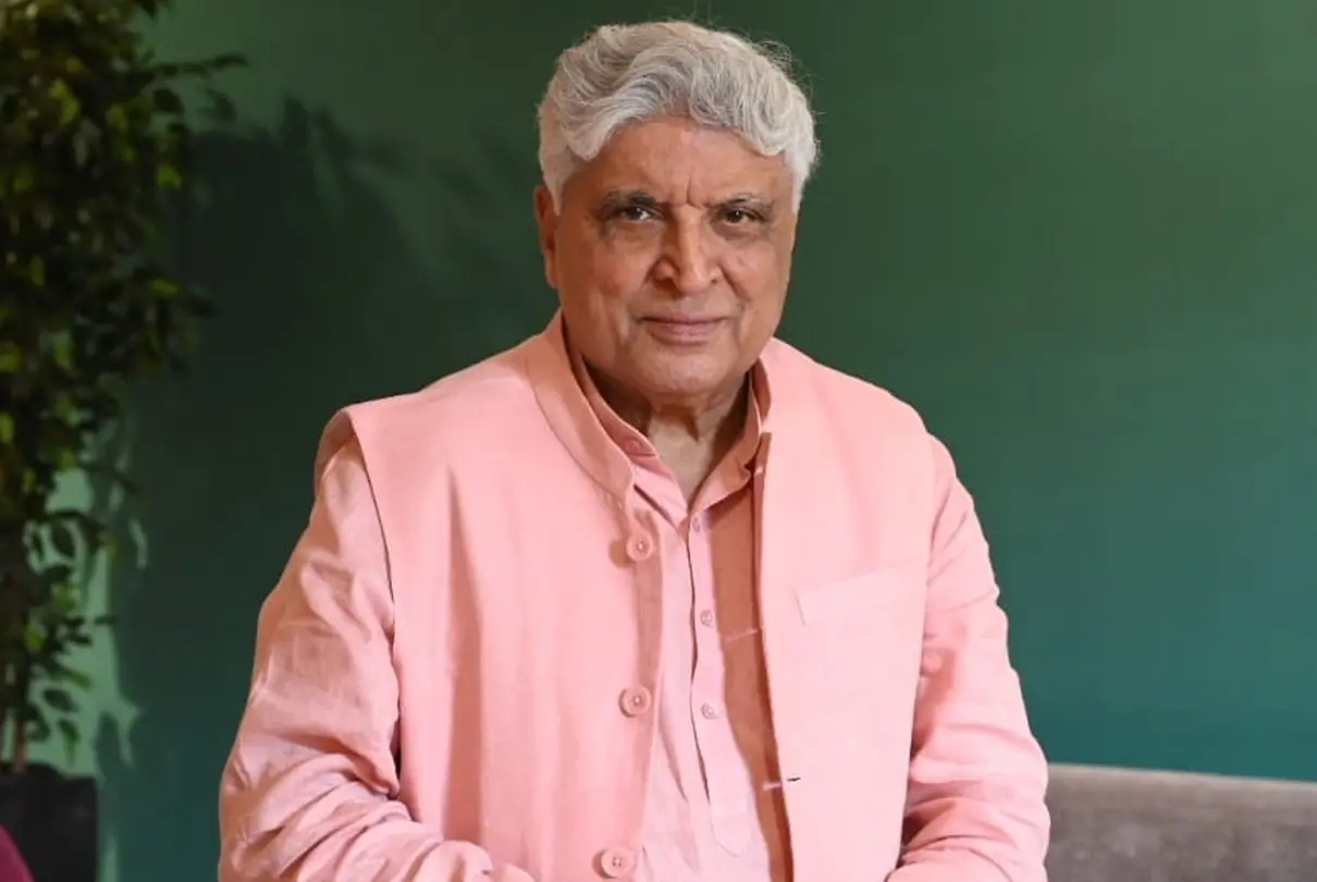 Javed Akhtar’s Official X Account Hacked: Veteran Lyricist Alerts Netizens About a ‘harmless’ Paris Olympics 2024 Tweet! Read Now to Get Full Details!