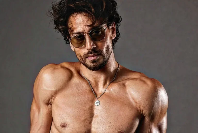 Tiger Shroff Provides Financial Aid to a Former Crew Member from His Debut Film Heropanti! Read More To Know More