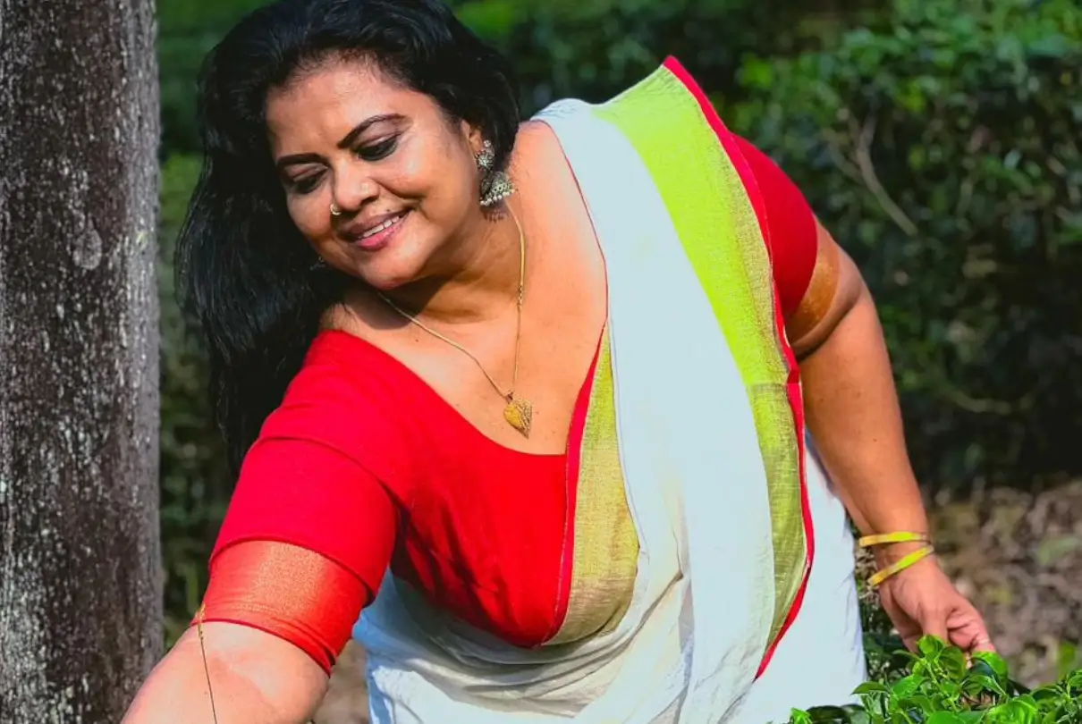 Minu Muneer Alleges Sexual Assaultby Malayalam Film Co-stars in Shocking Revelations! Says "He Invited Me to His Flat, Kissed My Neck From Behind"; Read Now to Get Full Details!